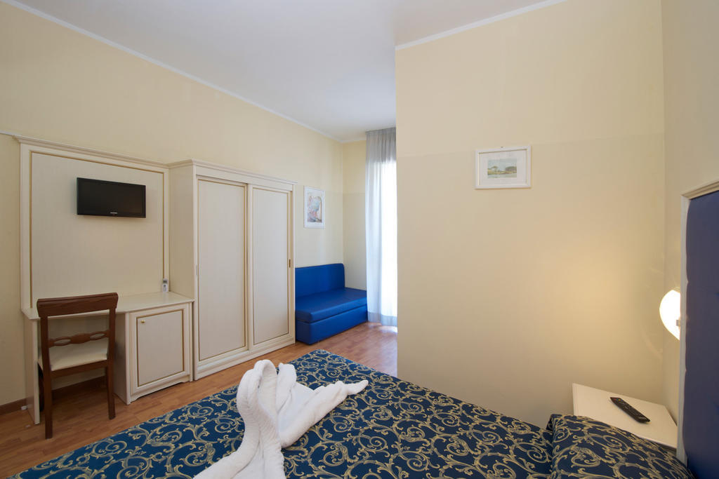 Hotel Garden Cattolica Kamer foto